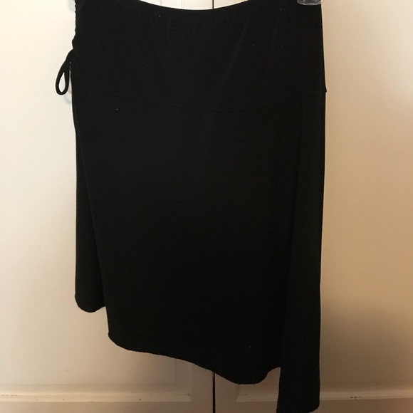 Black skirt. - Picture 2 of 2